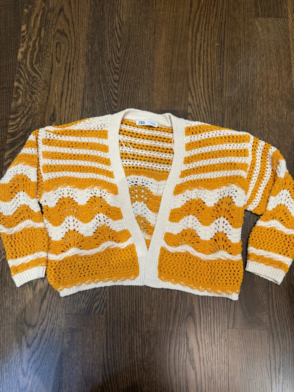 Zara Coachella/Festival Style Crochet Bralette with Matching Open Cardigan - Picture 2 of 5